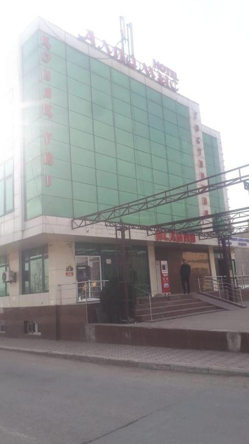 Alpamys Hotel Turkestan Turkistan Zewnętrze zdjęcie